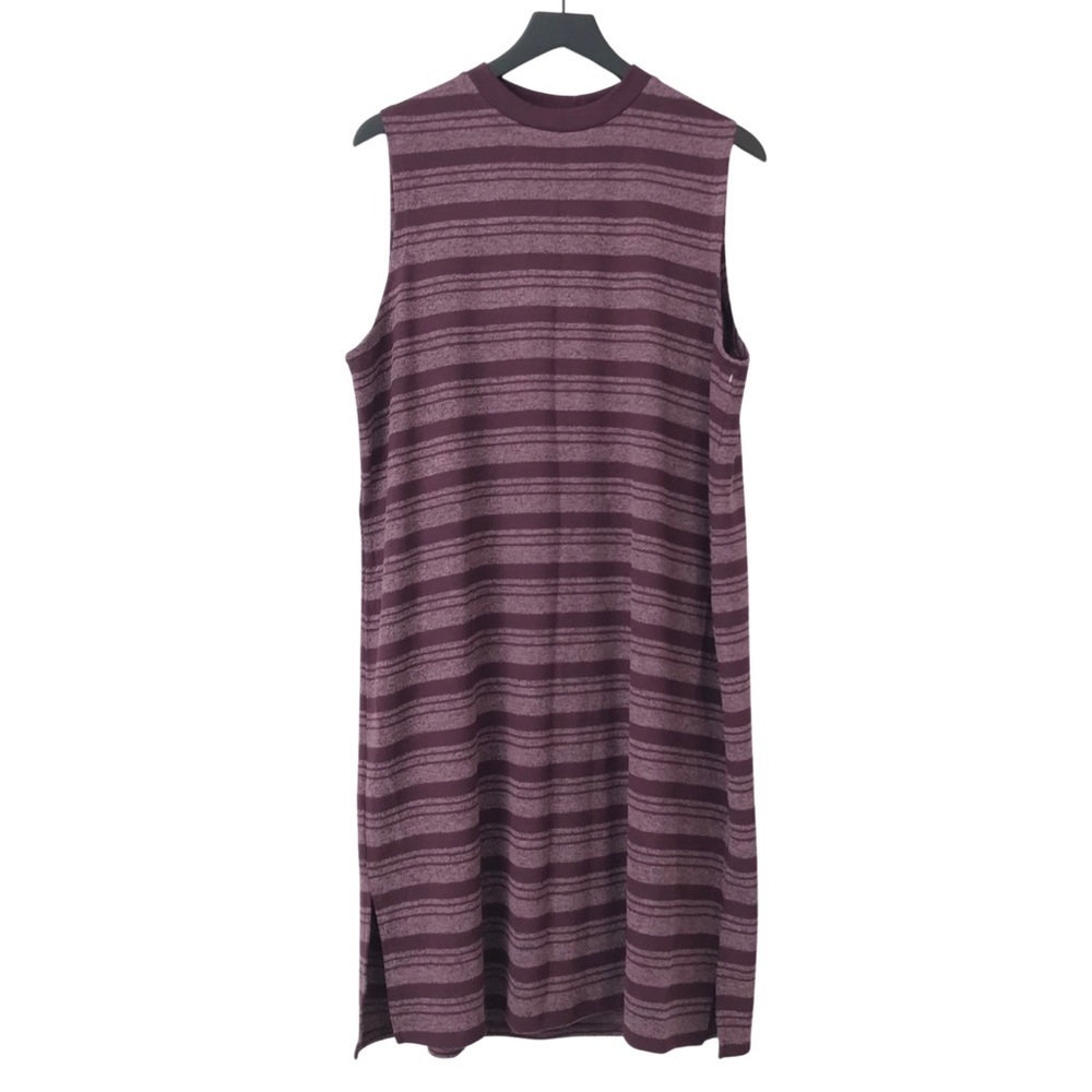 New! Dip Sweater Knit Plus Size Sleeveless Shirt Dress